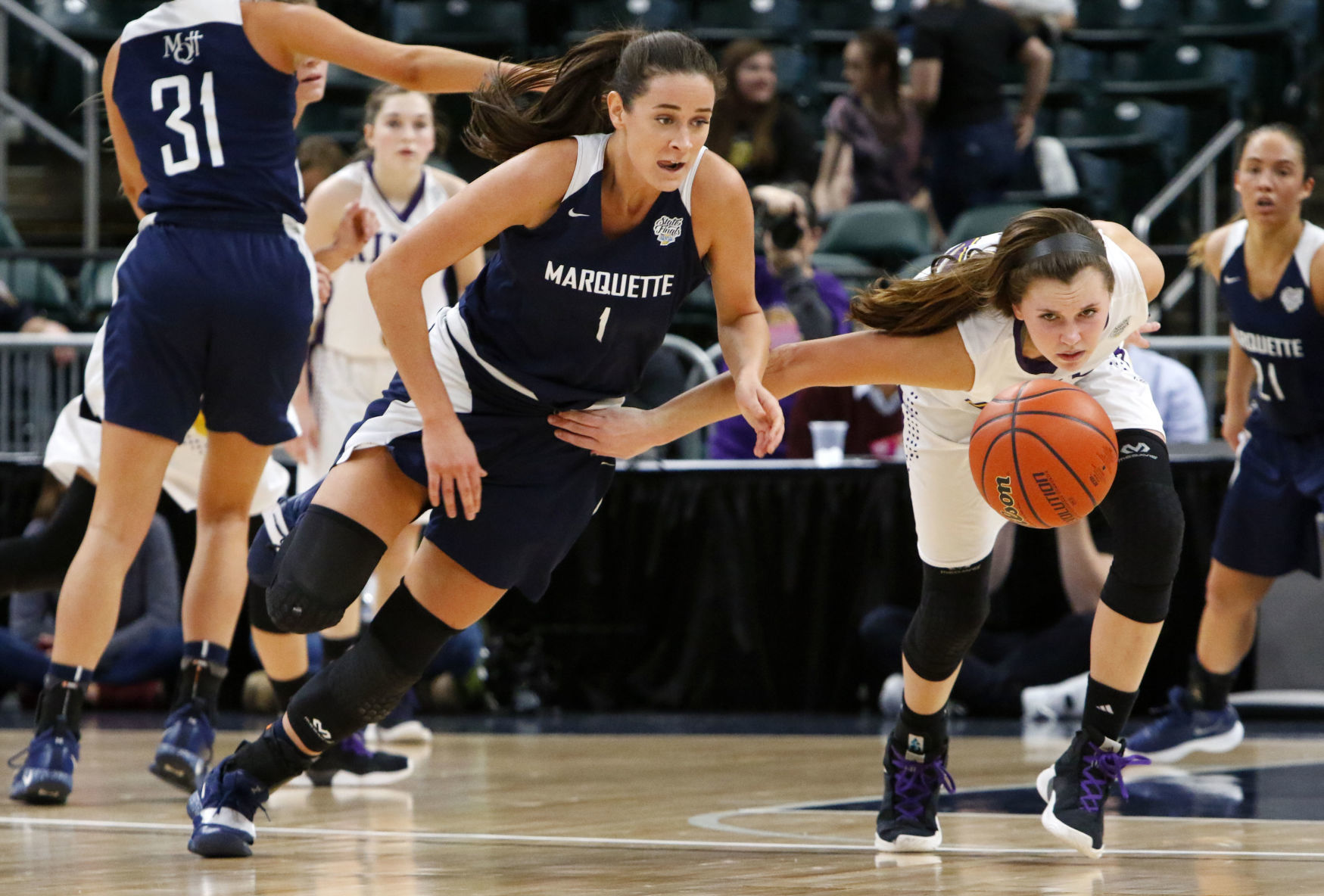 Marquette Catholic vs. Vincennes Rivet in Class A championship